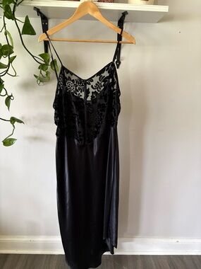 Jessica Black Satin Slip with Floral Lace Bodice
